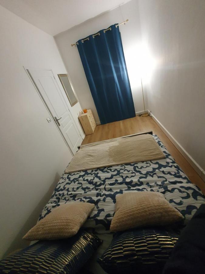 Voisin De Louis Xiv,Free Parking Apartment Версал Екстериор снимка