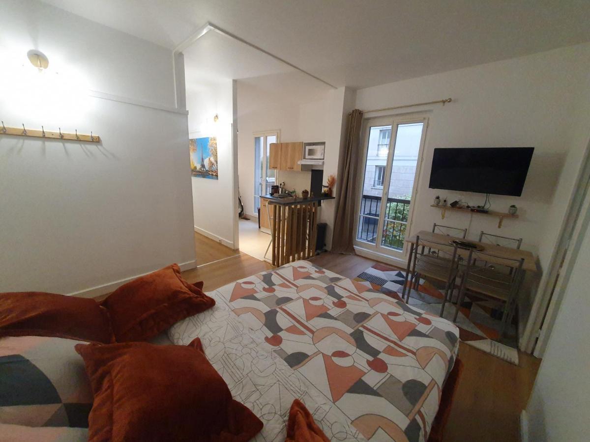 Voisin De Louis Xiv,Free Parking Apartment Версал Екстериор снимка